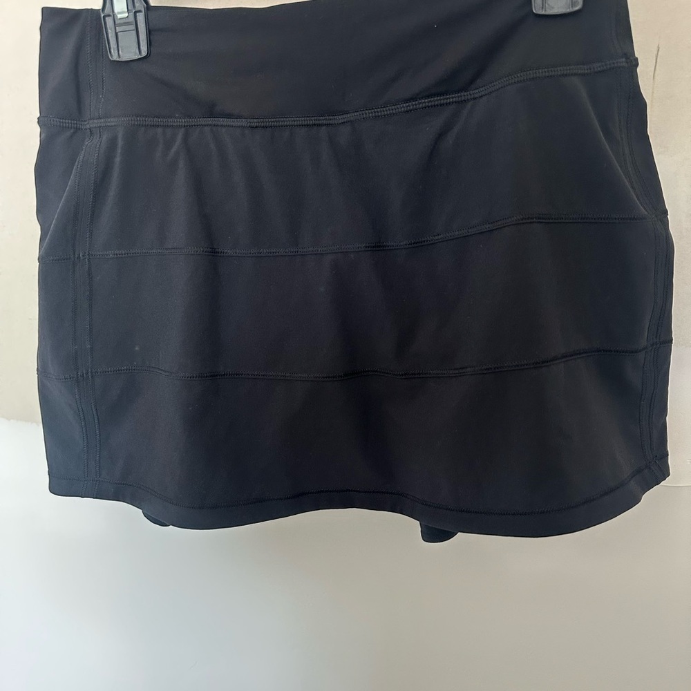lululemon athletica Classic Black Skater Skirt - Picture 3 of 10